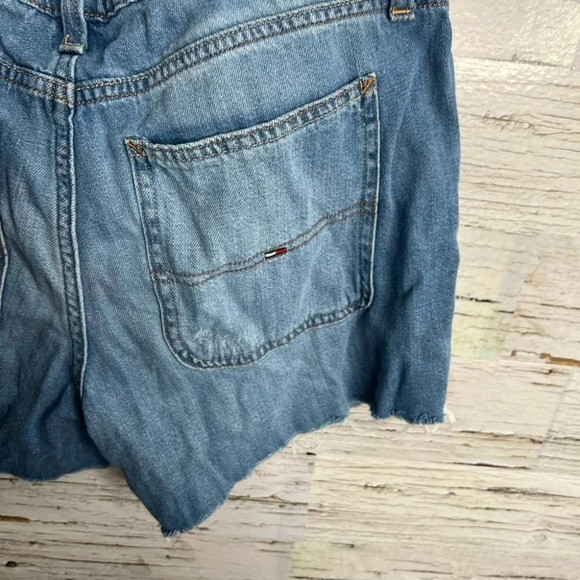 Tommy  Hilfiger jean shorts size 6 - Picture 4 of 9